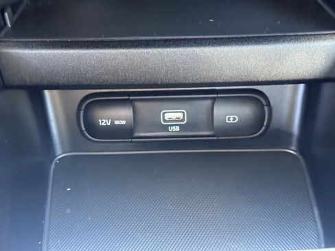 Certified 2024 Kia Forte LXS w/ LXS Technology Package image 21