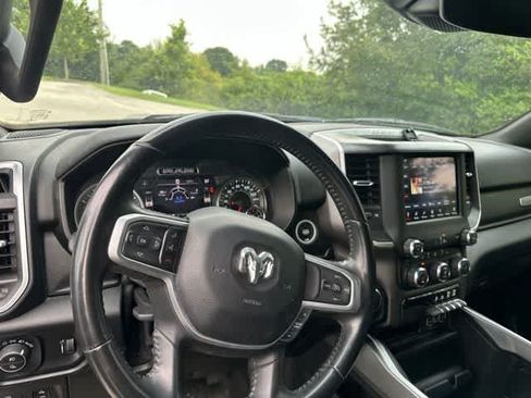 Used 2021 RAM 1500 Big Horn AWD/4WD image 6