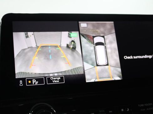 Used 2024 Nissan Armada Platinum w/ Captain's Chairs Package image 55