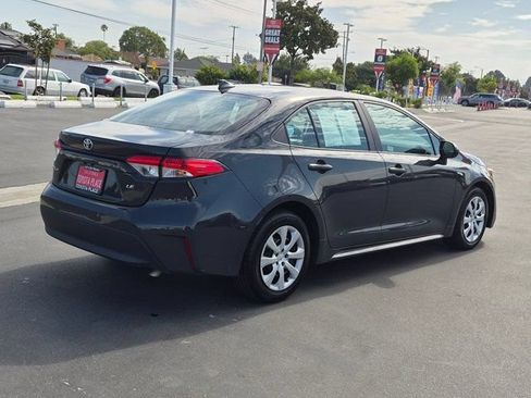 Used 2024 Toyota Corolla LE FWD image 8