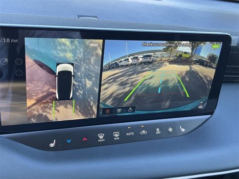 New 2026 Nissan Leaf Platinum+ w/ Cargo Package (Platinum+) image 12