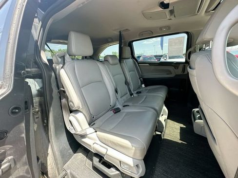 Used 2023 Honda Odyssey Touring image 30