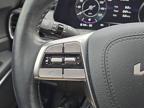 Used 2024 Kia Telluride SX Prestige w/ Towing Package image 21