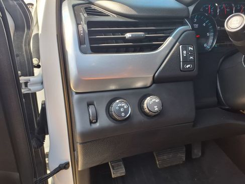 Used 2020 Chevrolet Tahoe LT AWD/4WD image 22