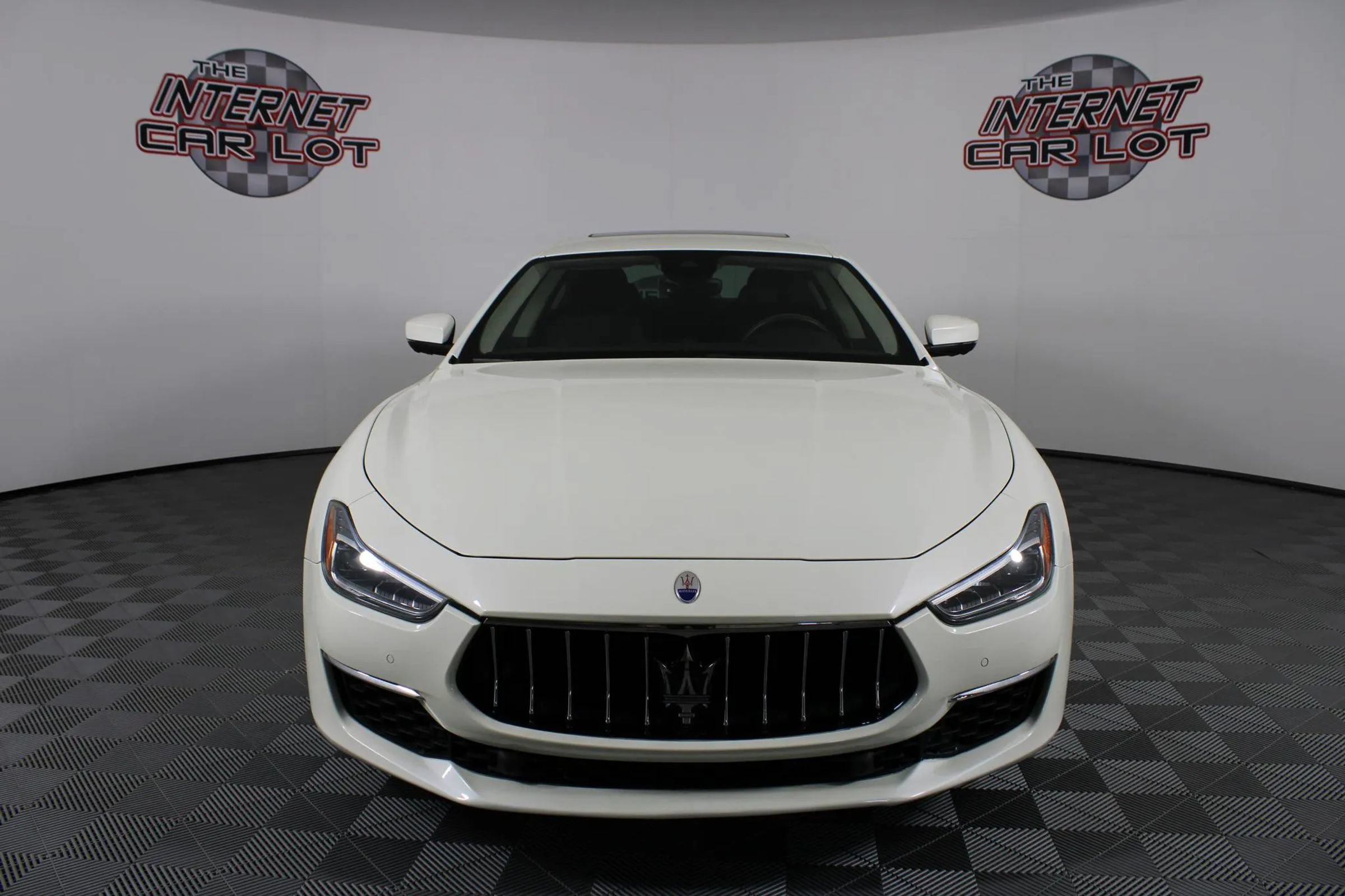 Used 2019 Maserati Ghibli S GranLusso AWD/4WD image 2