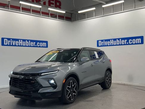 Used 2023 Chevrolet Blazer RS w/ Driver Confidence II Package FWD image 6