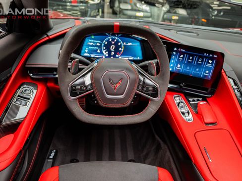 Used 2024 Chevrolet Corvette Stingray Premium Cpe w/ Z51 Performance Package RWD image 78