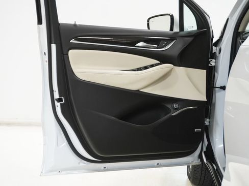 Used 2023 Buick Enclave Essence w/ Experience Buick Package image 13