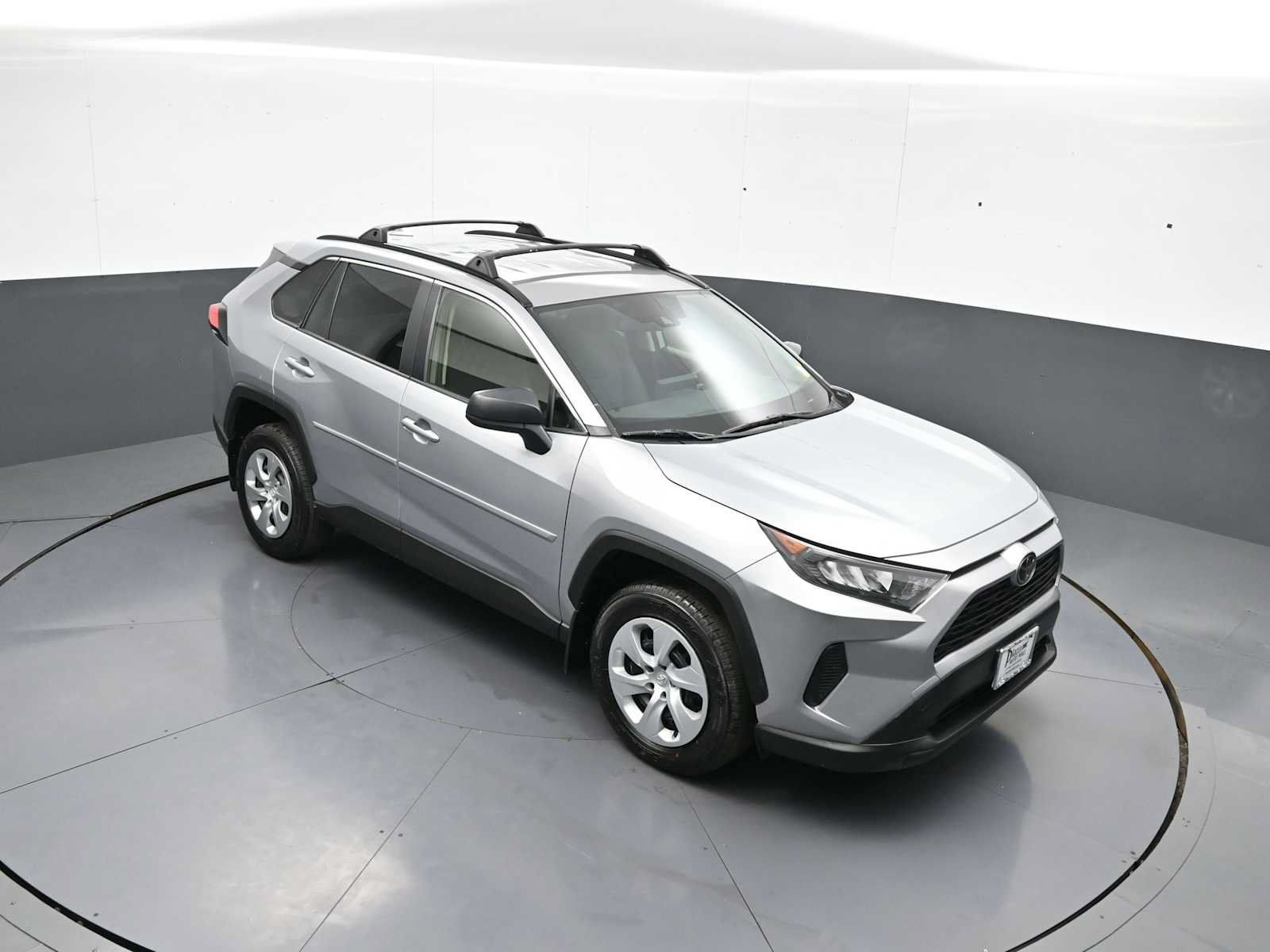 Used 2021 Toyota RAV4 LE AWD/4WD image 34
