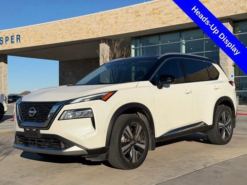 Used 2022 Nissan Rogue Platinum w/ Head-Up Display Package image 9