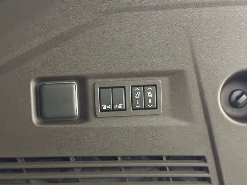 New 2026 GMC Yukon Elevation w/ Elevation Premium Package image 28