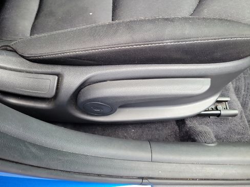 Used 2017 Hyundai Elantra Value Edition FWD image 20