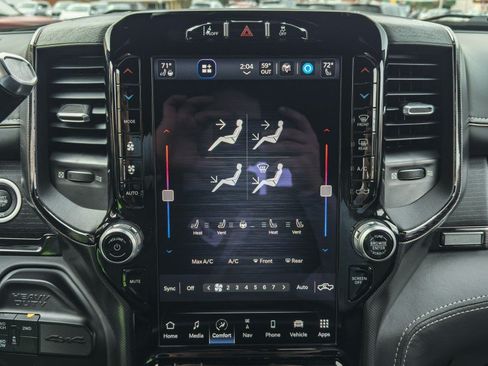 Used 2022 RAM 3500 Limited AWD/4WD image 50