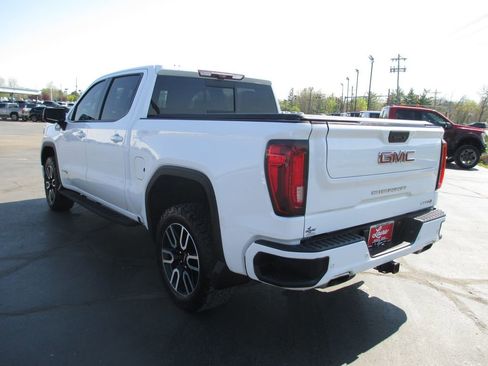 Used 2021 GMC Sierra 1500 AT4 w/ AT4 Premium Package image 11