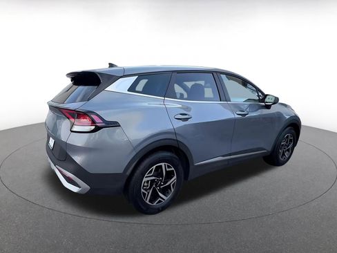 Used 2025 Kia Sportage LX image 15