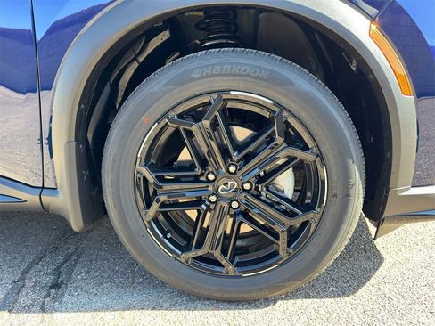 New 2026 INFINITI QX60 Sport image 10