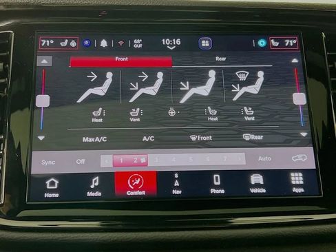 Used 2024 Dodge Durango R/T AWD/4WD image 17
