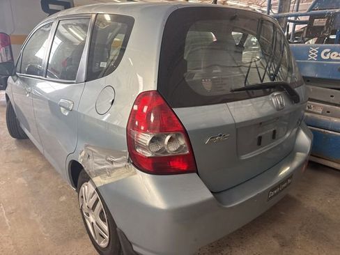Used 2007 Honda Fit image 7