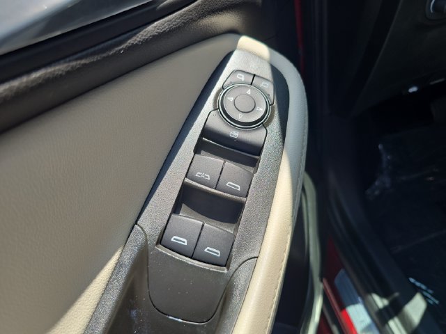 Certified 2022 Buick Encore GX Essence w/ Advanced Technology Package FWD image 17