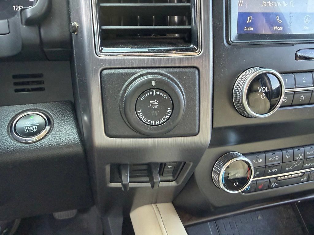 Used 2021 Ford Expedition Platinum RWD image 31