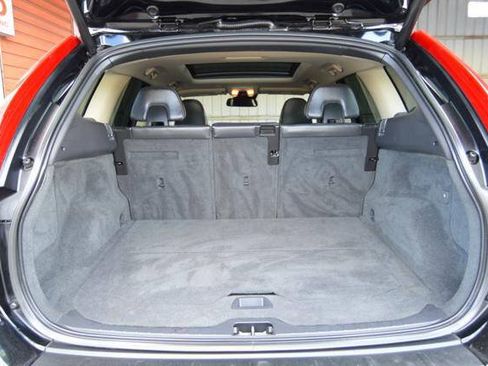 Used 2012 Volvo XC60 T6 AWD/4WD image 36