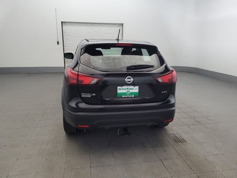 Used 2019 Nissan Rogue Sport S AWD/4WD image 6