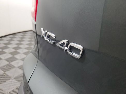 Used 2026 Volvo XC40 B5 Core AWD/4WD image 10