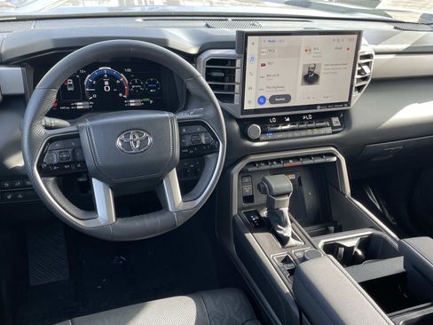 Used 2024 Toyota Tundra Limited image 6
