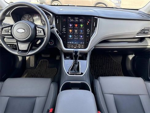 Used 2025 Subaru Outback Onyx Edition image 21