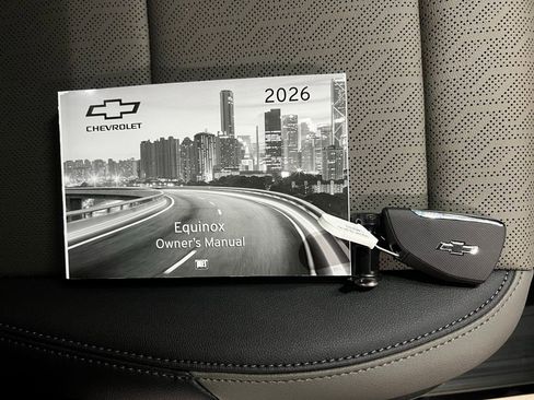 New 2026 Chevrolet Equinox LT FWD image 37