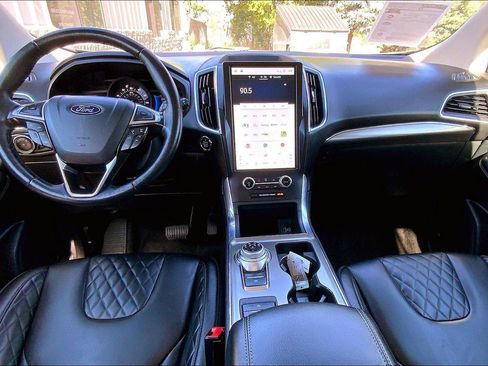 Used 2024 Ford Edge Titanium AWD/4WD image 15