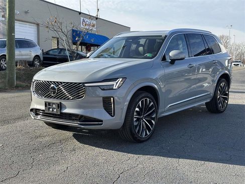 New 2026 Volvo XC90 B6 Ultra w/ Lounge Package image 22