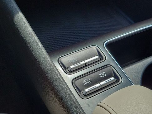 Used 2025 Hyundai Sonata SEL FWD image 29
