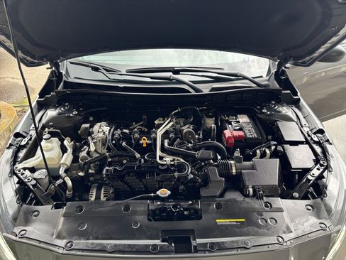 Used 2025 Nissan Altima 2.5 SV image 33