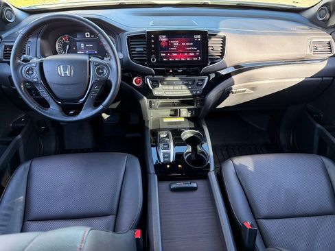 Used 2022 Honda Ridgeline Black Edition image 16