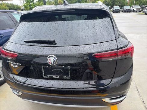Used 2022 Buick Envision Essence w/ Technology Package I FWD image 6