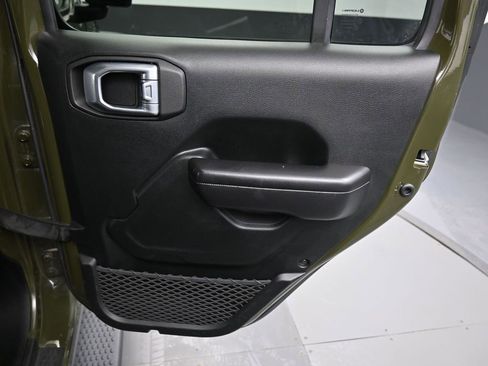 Used 2021 Jeep Wrangler Unlimited Sport S image 29