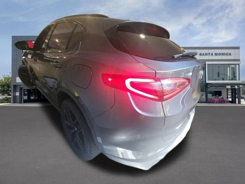 Used 2021 Alfa Romeo Stelvio Sprint w/ Nero Edizione RWD image 4