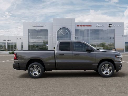 New 2026 RAM 1500 Express RWD image 23