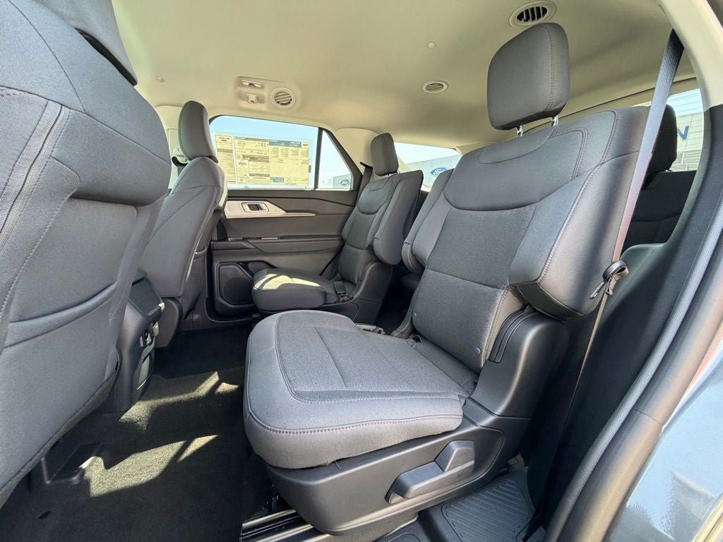 New 2026 Ford Explorer Active AWD/4WD image 19