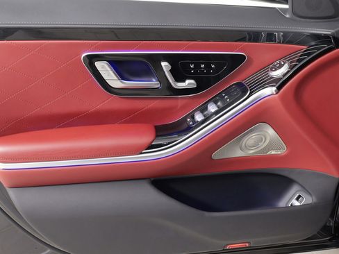 Used 2022 Mercedes-Benz S 500 4MATIC image 30