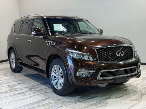 Used 2017 INFINITI QX80 w/ Driver Assistance Package image 4
