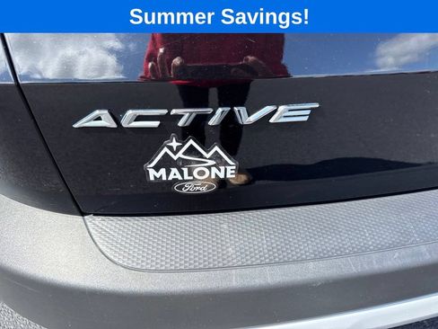 Certified 2023 Ford Escape Active AWD/4WD image 17