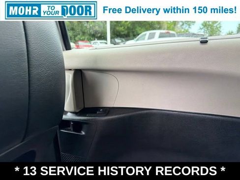Used 2021 Chrysler Pacifica Touring-L FWD image 39