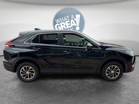 Used 2025 Mitsubishi Eclipse Cross ES image 2