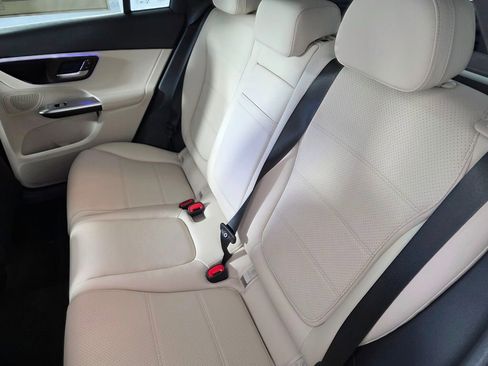 New 2026 Mercedes-Benz GLC 300 image 13