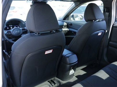 New 2026 Hyundai Elantra Sport image 18