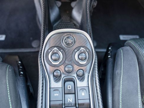 Used 2018 McLaren 570S Spider image 26