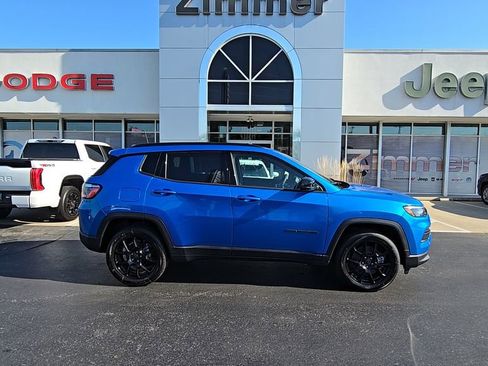 New 2026 Jeep Compass Latitude w/ Quick Order Package 29K AWD/4WD image 9