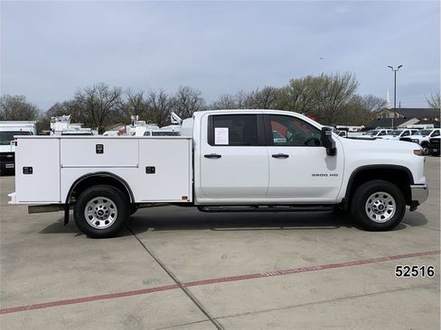 Used 2025 Chevrolet Silverado 3500 W/T w/ WT/CX Safety Package image 5
